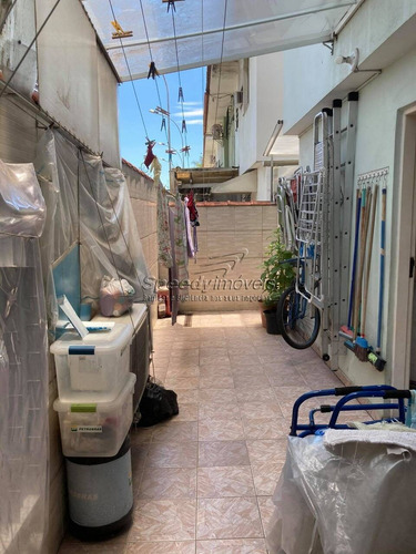 Imagem 6 de 15 de Casa Em Santos Próximo Á Praia 3 Dormitórios. - 3027
