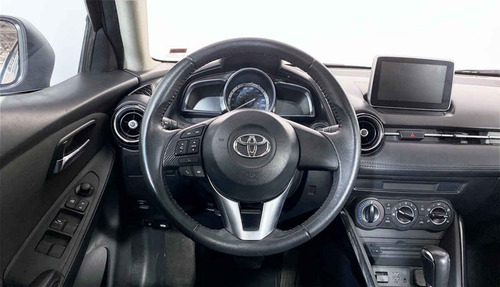 Imagen 15 de 15 de 113553 - Toyota Yaris 2017 Con Garantía