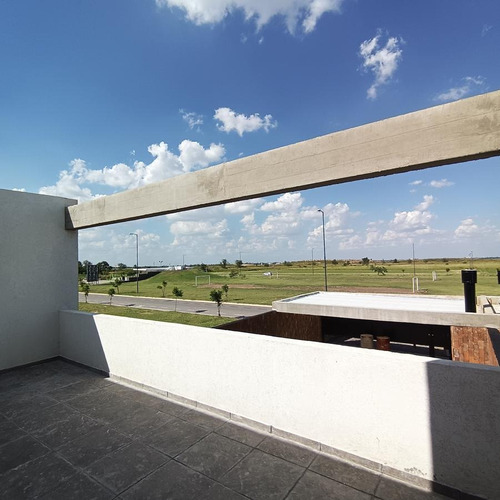 Imagen 19 de 21 de Duplex En Docta Barrio Cerrado