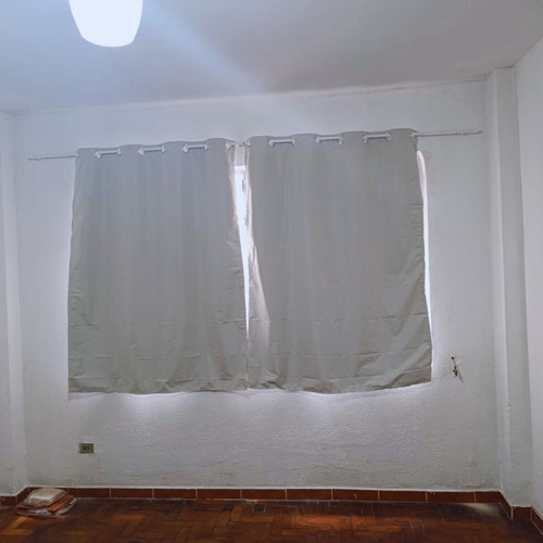 Kitnet A Venda Em Sé Com 30m²