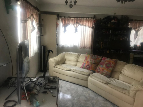 Casa En Venta En Loma Bonita, Ojo De Agua Tecamac Edo Mex Sup 202 M2