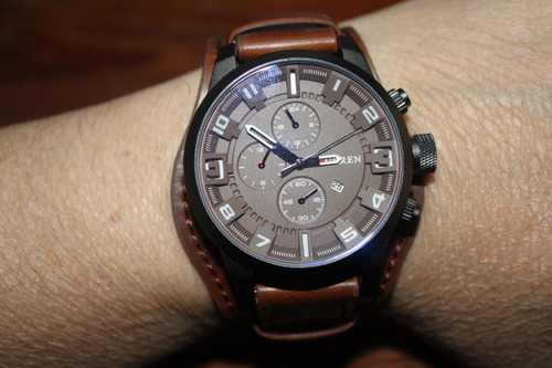 Relogio Curren 8225 Couro Bracelete E Fundo Marrom