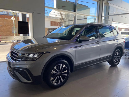 Volkswagen Tiguan Allspace 2.0 Tsi Life 4Motion Dsg