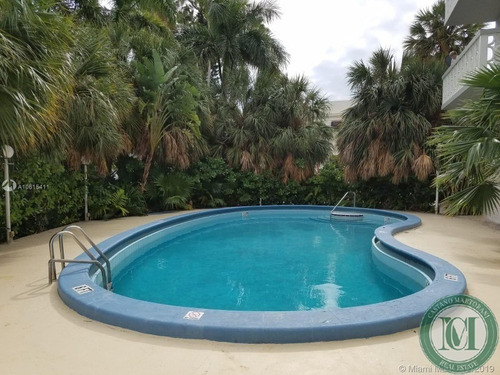 Imagem 9 de 20 de Apartamento - Ap00243 - 34723782