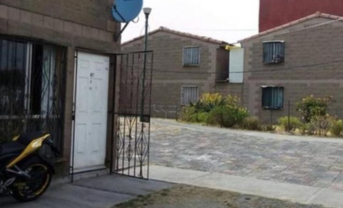 Imagen 1 de 7 de Bonita Casa En Manuel Escandon, Iztapalapa *ogb*