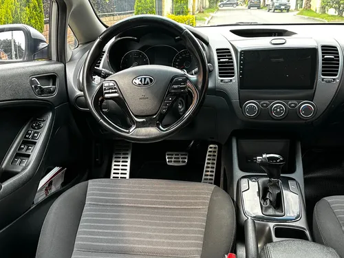 Kia CERATO PRO 1.6l Zenith At