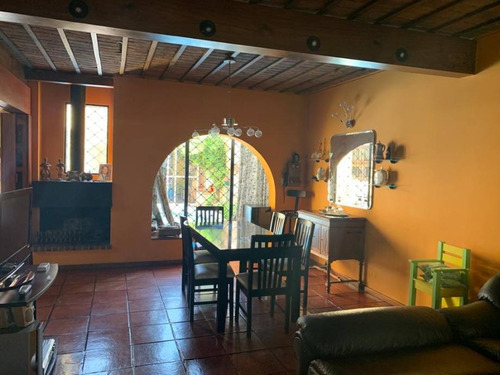 Casa En Venta En Lanus Este