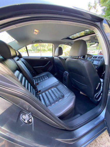 Volkswagen Vento 2.0 Sportline Tsi 200cv Bi-xenon 2015