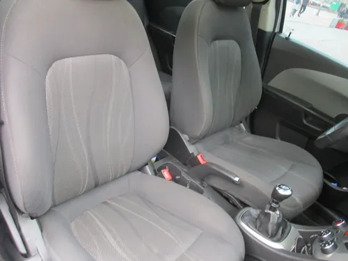 Chevrolet Sonic Lt 1600cc Mt Aa