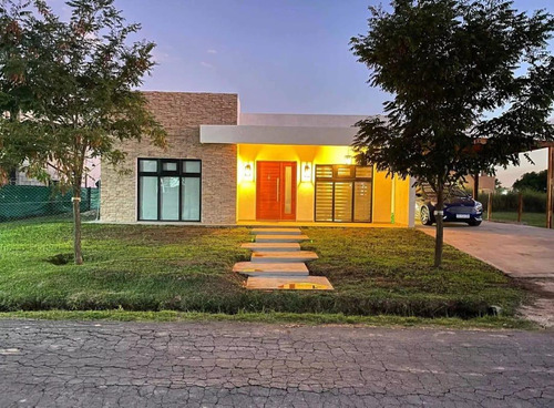 Casa En Venta En Santa Isabel