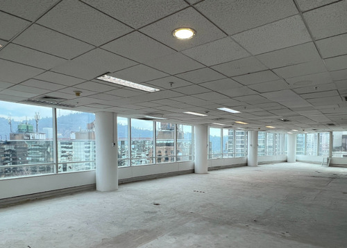 Oficina Obra Gruesa 580 M2 - Ricardo Lyon
