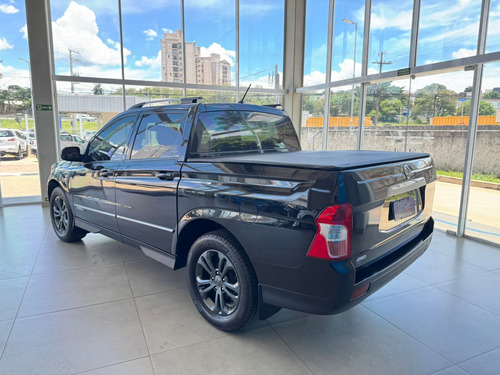 SsangYong Actyon 2.2 Dlx Cab. Dupla 4x4 Aut. 4p