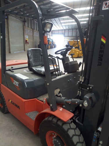 Autoelevador Gema 2021