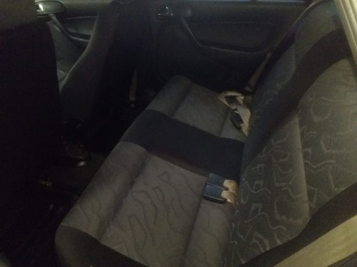 Volkswagen Parati 1.0 16v Turbo Prata 2001