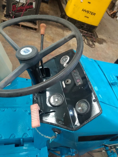 Imagen 5 de 9 de #255 Tractor New Holland A Diesel