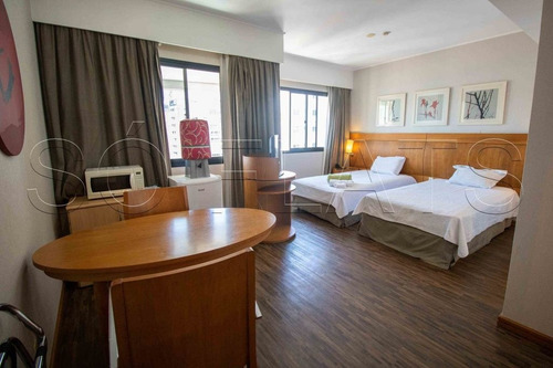 Imagem 4 de 15 de Flat Em Moema - Sf1549
