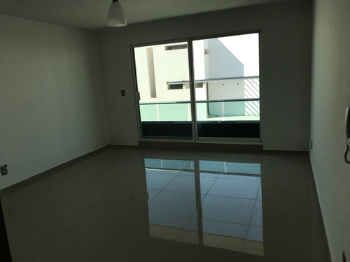 Imagen 11 de 18 de Salón De Juegos- Jardín, Lomas De Juriquilla