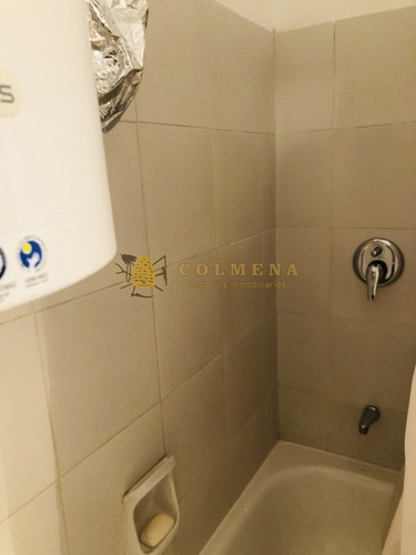 Apartamento En Alquiler En La Peninsula, De 2 Dormitorios, 2 Baños, Cocina Integrada, Living-comedor.-ref:2273