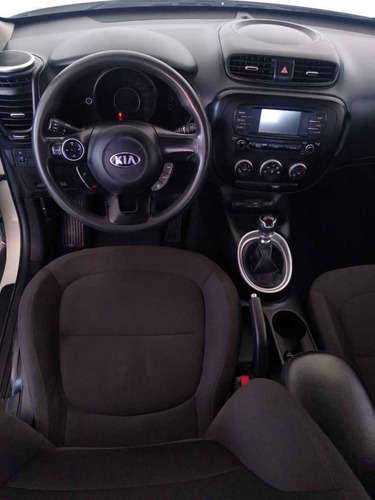 Imagen 13 de 14 de Kia Soul 2016 5p Lx, 16l 120 Hp, Tm6, Ra-16
