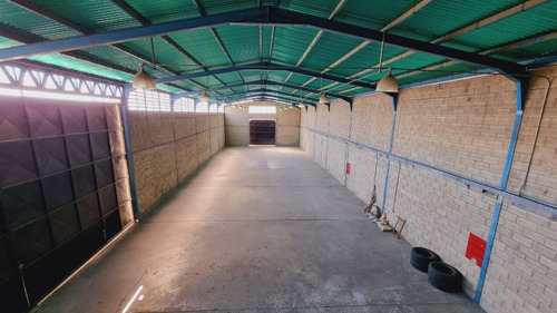 Imagen 13 de 17 de Liliana Martinez Remax Se Vende Imponente Galpón De 980 M² Zona Industrial Guacara. Cd 138228