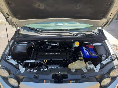 Imagen 6 de 15 de Chevrolet Sonic 2015 1.6 Lt L4 Man At