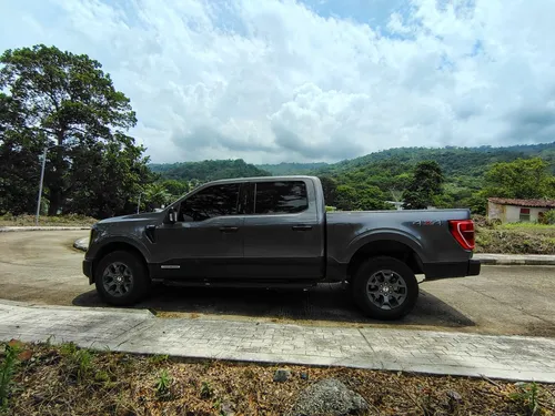 Ford F-150 Fhev At Xlt
