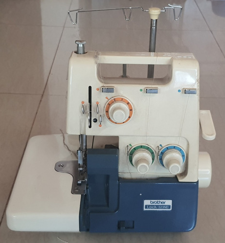 Maquina De Coser Overlock - Antigua