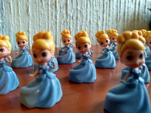 Lote De 15 Mini Princesa De Disney Cenicienta (Usado)