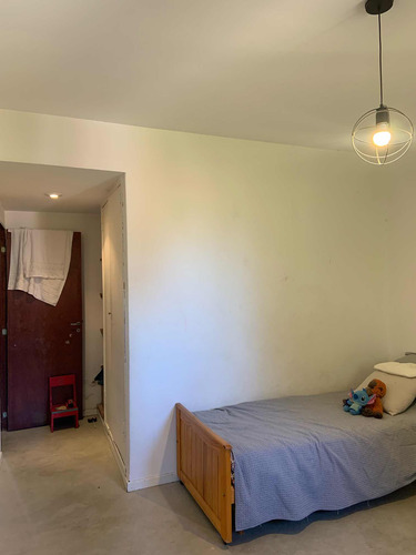 Casa Muy Amplia De 4 Hab. A Reformar En Olivos