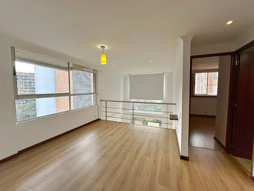 Venta De Apartamento Dúplex En El Poblado, Los Balsos