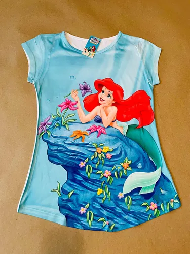 Camiseta de ariel la sirenita sale