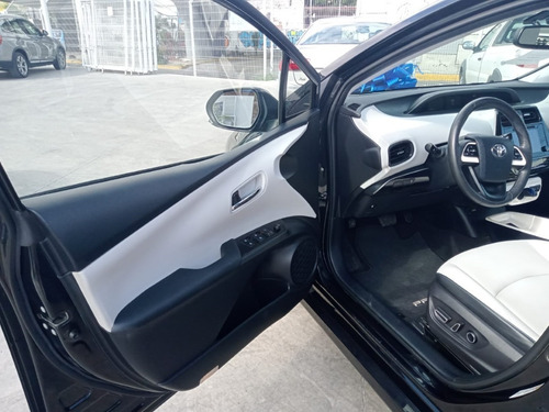 Imagen 6 de 15 de Toyota Prius Premium Hibrido Ta