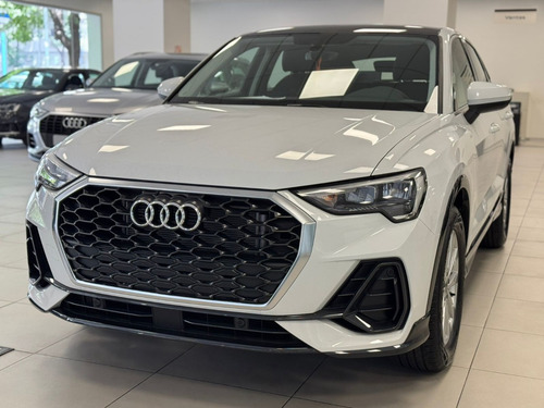 Audi Q3 Sportback 1.4 35tfsi Sportback 150 Cv