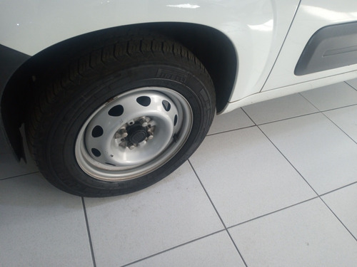 Imagem 8 de 11 de Fiat Fiorino 2019 1.4 Hard Working Flex 4p