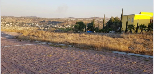 Terreno En Venta En El Campanario Club De Golf Queretaro Rtv