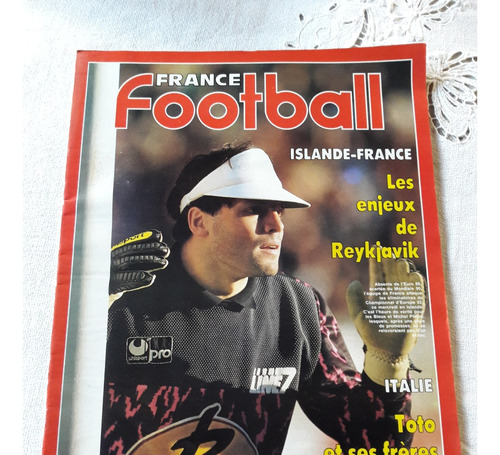 Revista France Football Nº 2317 4/9/1990 Islande France