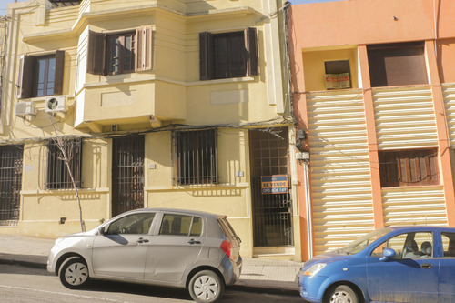 Imagen 11 de 13 de Excelente! Venta De Apartamento A (metros De La Rambla)!!!