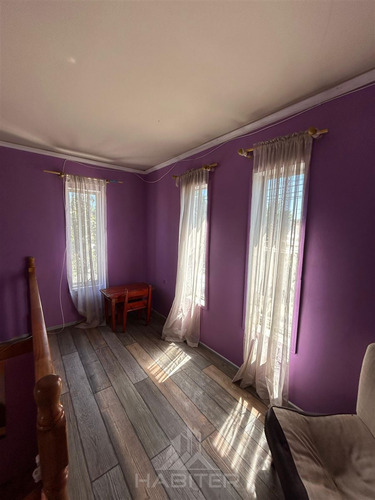 Casa En Venta De 4 Dorm. En Curicó