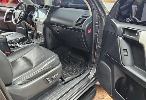 Toyota Prado 3.0 TXL CON BLINDAJE 2+