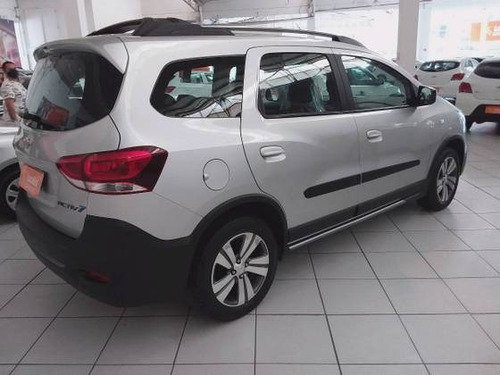 Imagem 7 de 9 de Chevrolet Spin 1.8 Activ7 8v Flex 4p Automático