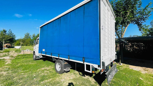 Imagen 12 de 18 de Mercedes Benz 710 Plus