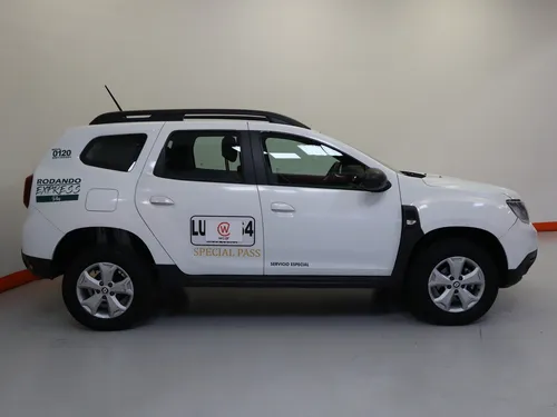 Renault Duster INTENS 1.6 MT 4X2 (SERVICIO PUBLICO)