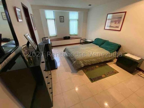 Imagen 17 de 21 de Casa En Venta 21-23165 Yubelys Martínez Rent-a-house
