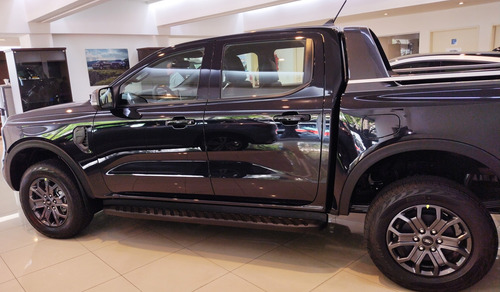 Ford Ranger 2.0T Cd Black 4X4 Mt