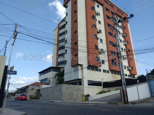 $ Amplio Y Moderno Apartamento En Venta Cabudare. Avenida Principal La Mata 24-899 As-3