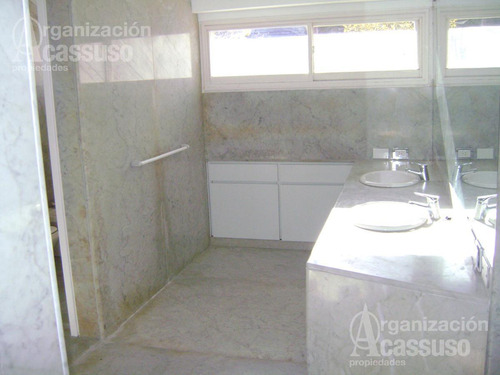 Casa En Venta - Martínez - Av. Libertador Al Río
