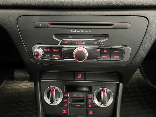 Imagem 11 de 15 de Audi Q3 2.0 16vtfsi Quattro 170cv S-tronic 2015