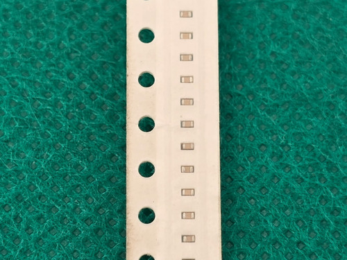 30x Capacitor 22pf/50v 0402 Smd 0,5x1mm Np0 5% Darfon