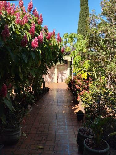Casa Com 4 Quartos, 322 M², À Venda Por R$ 480.000 - Vila São José - Ribeirão Do Sul/sp