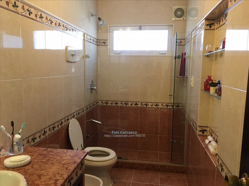 Imagen 4 de 14 de Casa En Venta 5 Dormitorios Y Escritorio